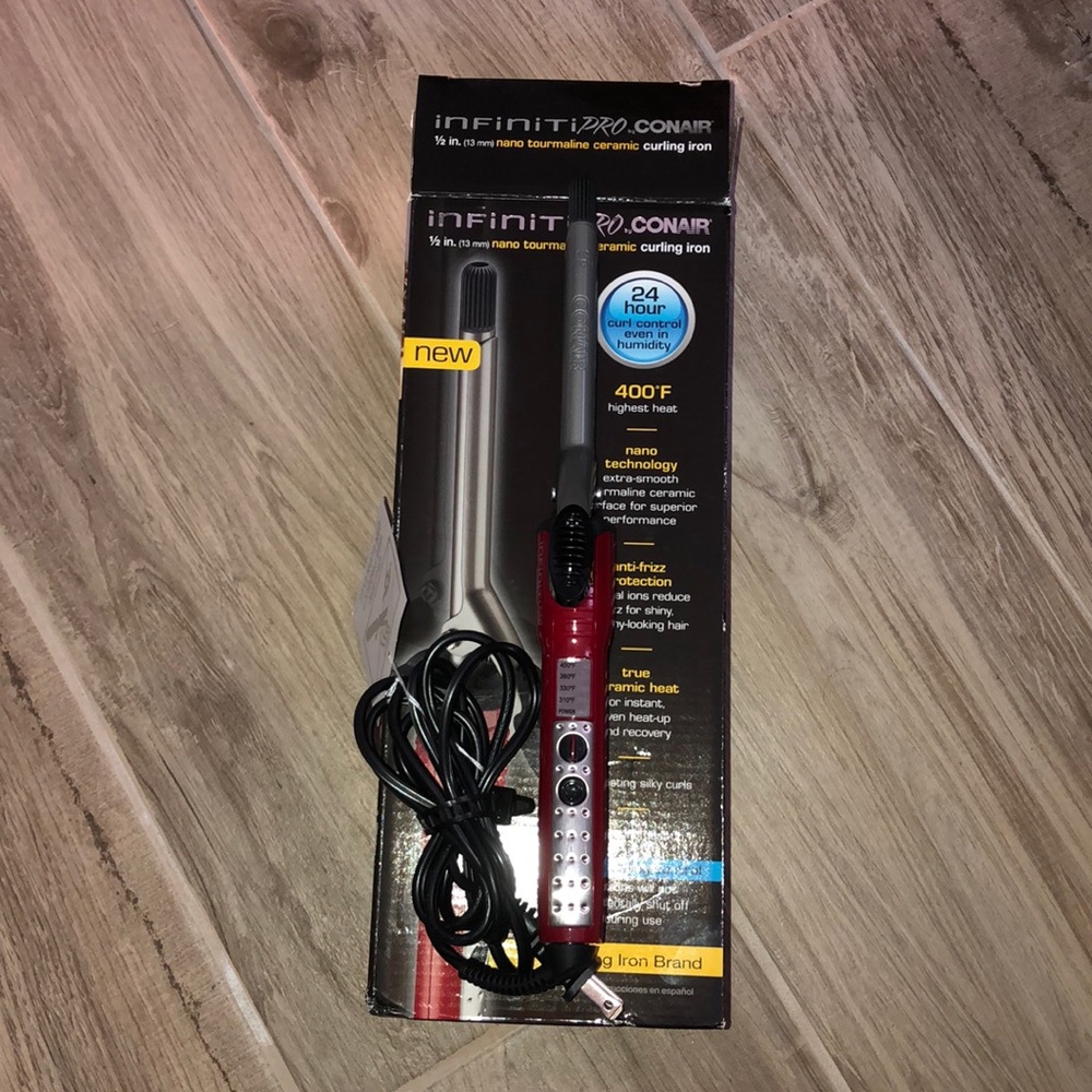 Infinity CONAIR 1/2 inch Curling Iron